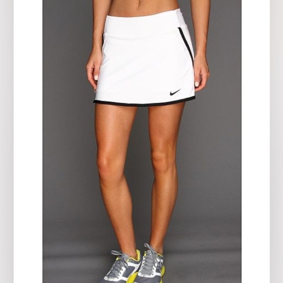 Nike Pants - *SOLD* Tennis Skirt White and Black - Size L